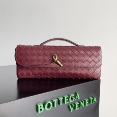 Bottega Veneta Clutch Bags